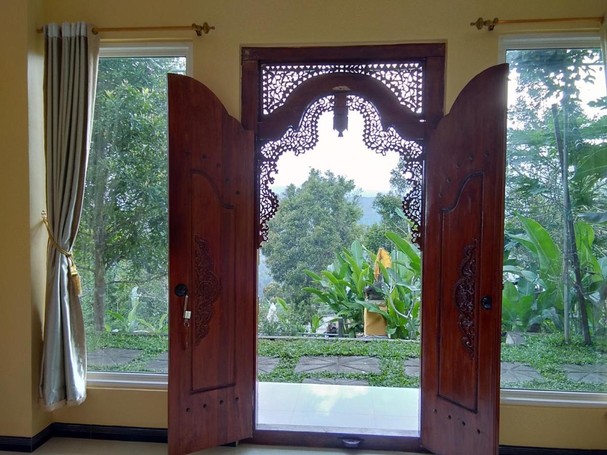 Atres Sari Resort Munduk Eksteriør bilde