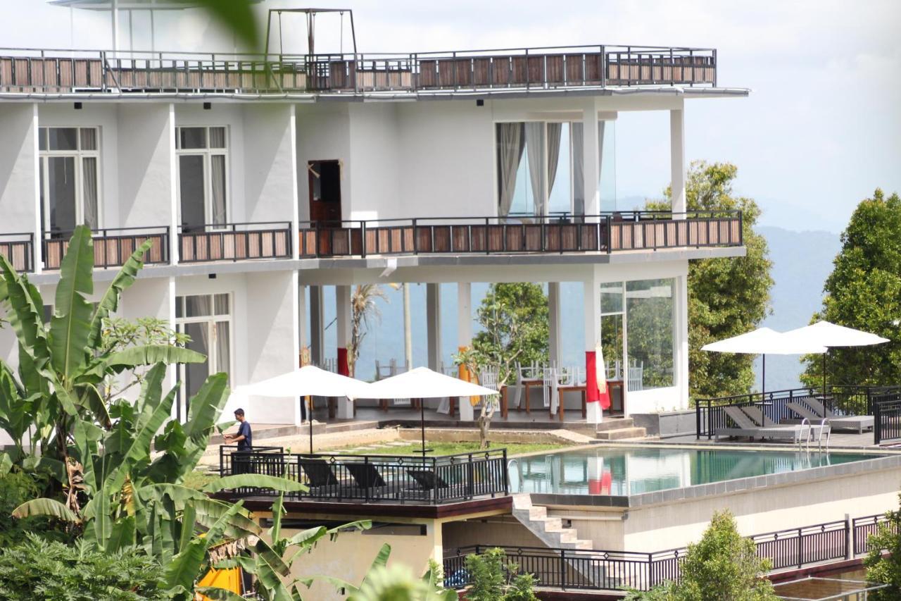 Atres Sari Resort Munduk Eksteriør bilde