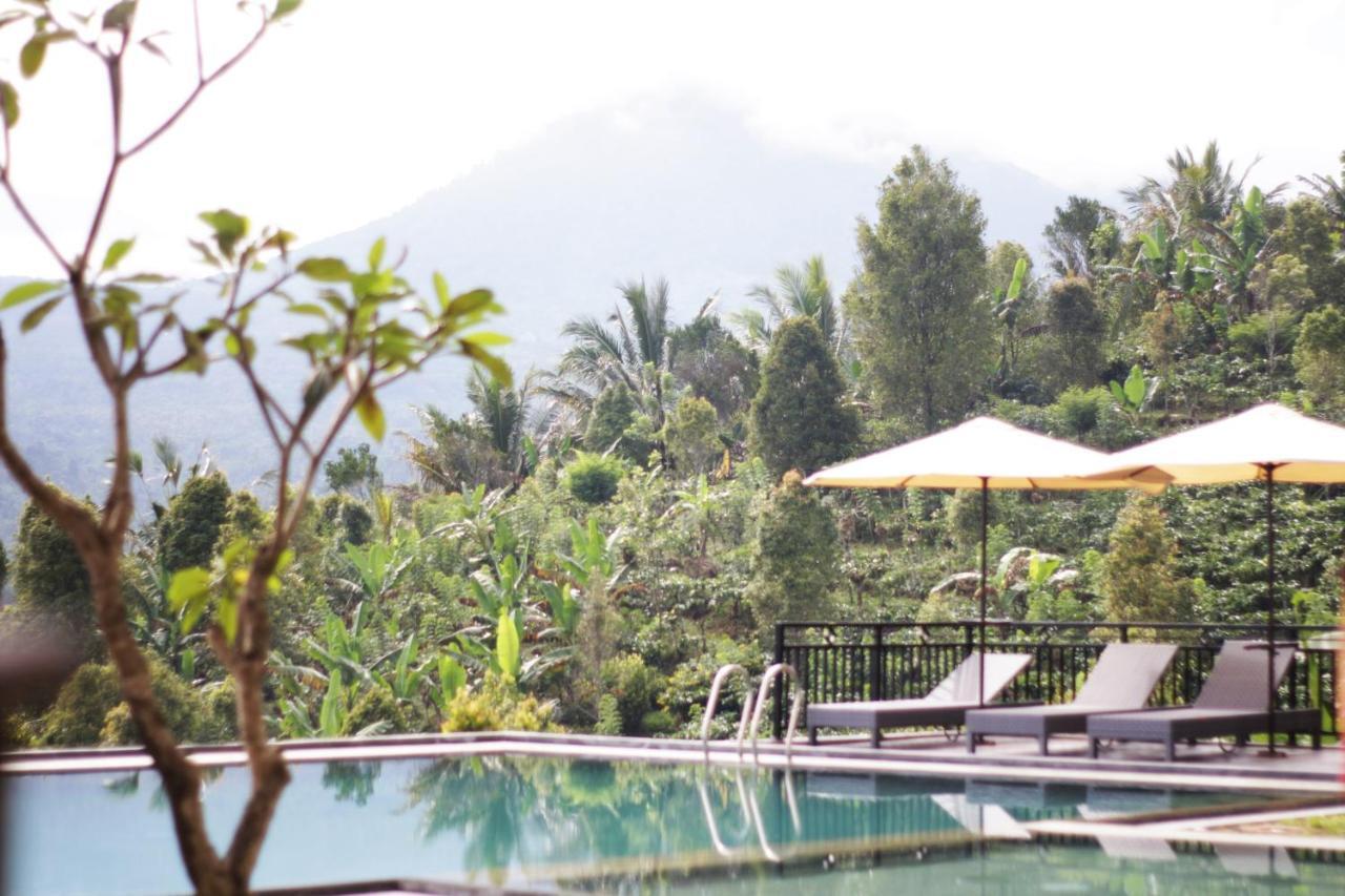 Atres Sari Resort Munduk Eksteriør bilde